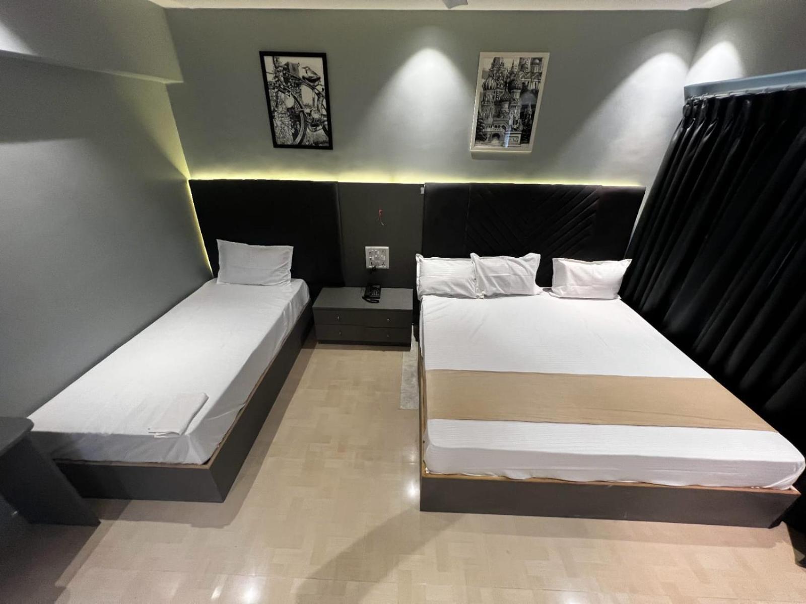 Hotel Dhanvantari Luxury Near Kokilaben Dhirubhai Ambani Hospital Bombay